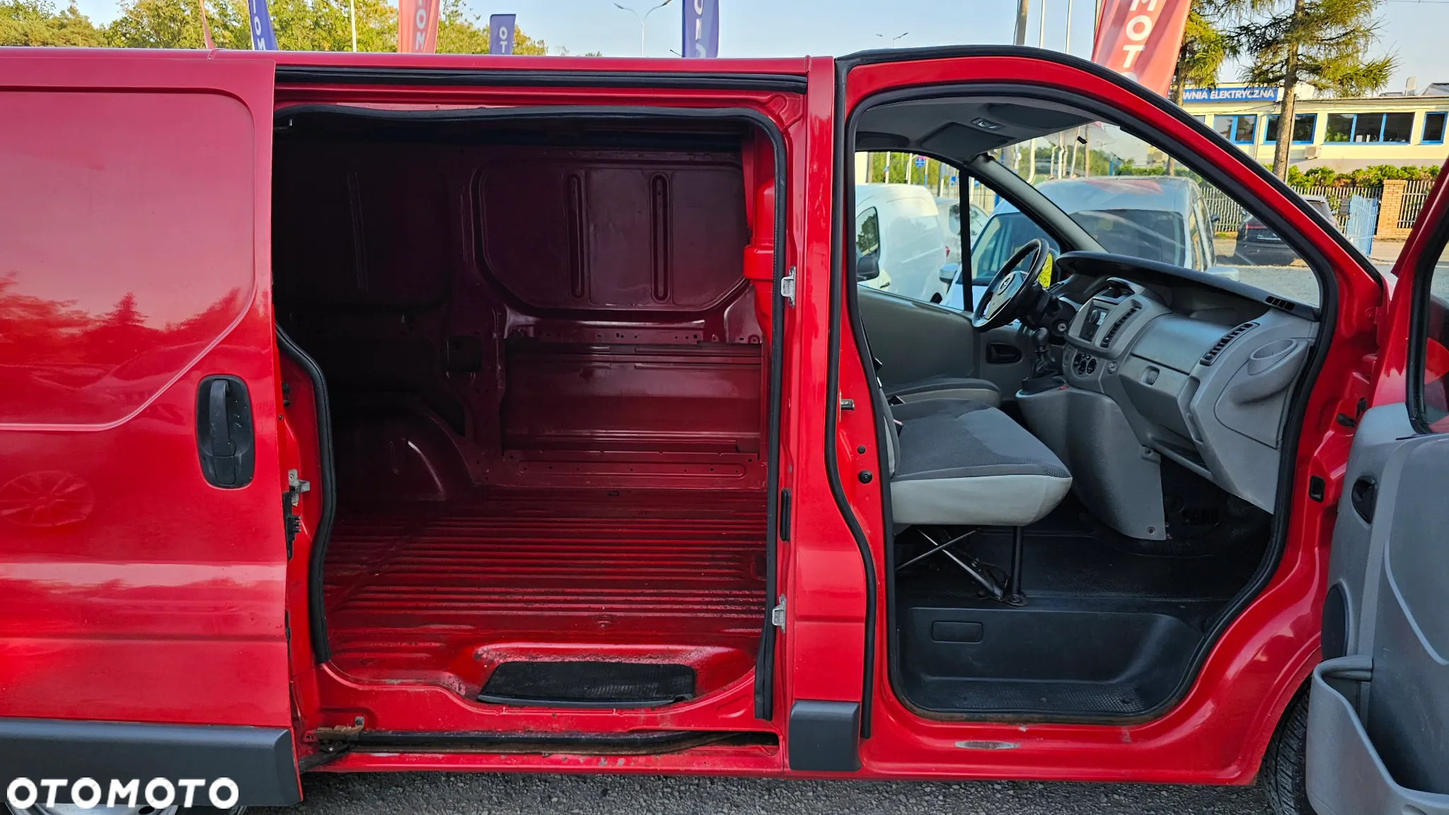 Opel Vivaro - 35
