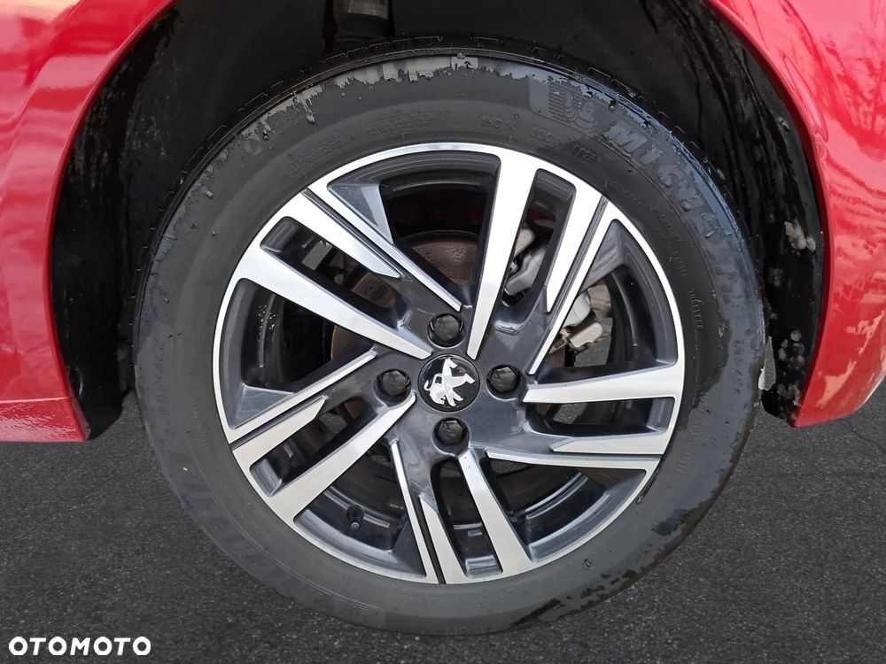 Peugeot 208 1.2 PureTech Allure Pack S&S - 10