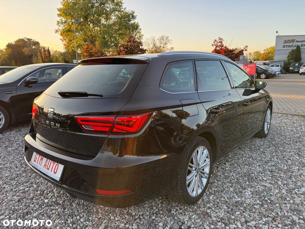 Seat Leon 2.0 TDI DSG Xcellence - 12
