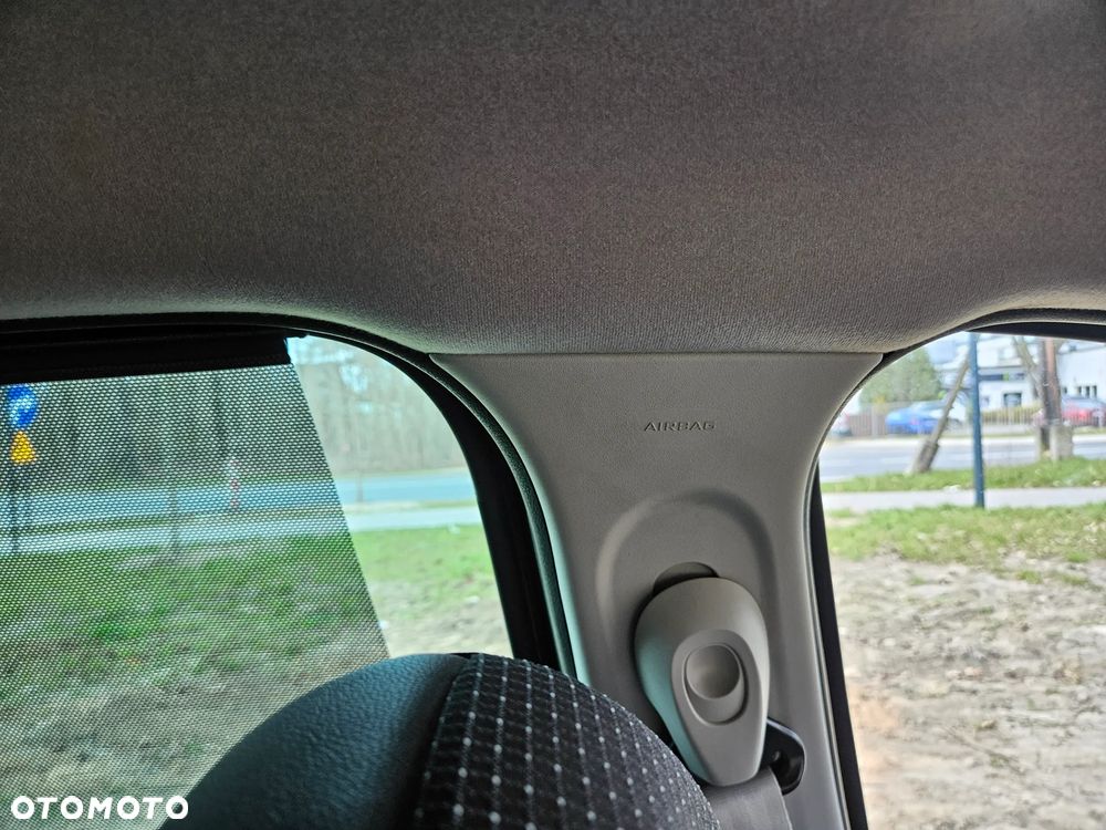 Renault Scenic 1.4 16V TCE Bose Edition - 24