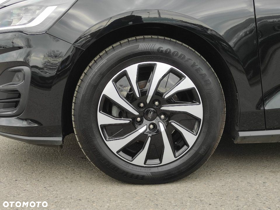 Ford Focus - 10
