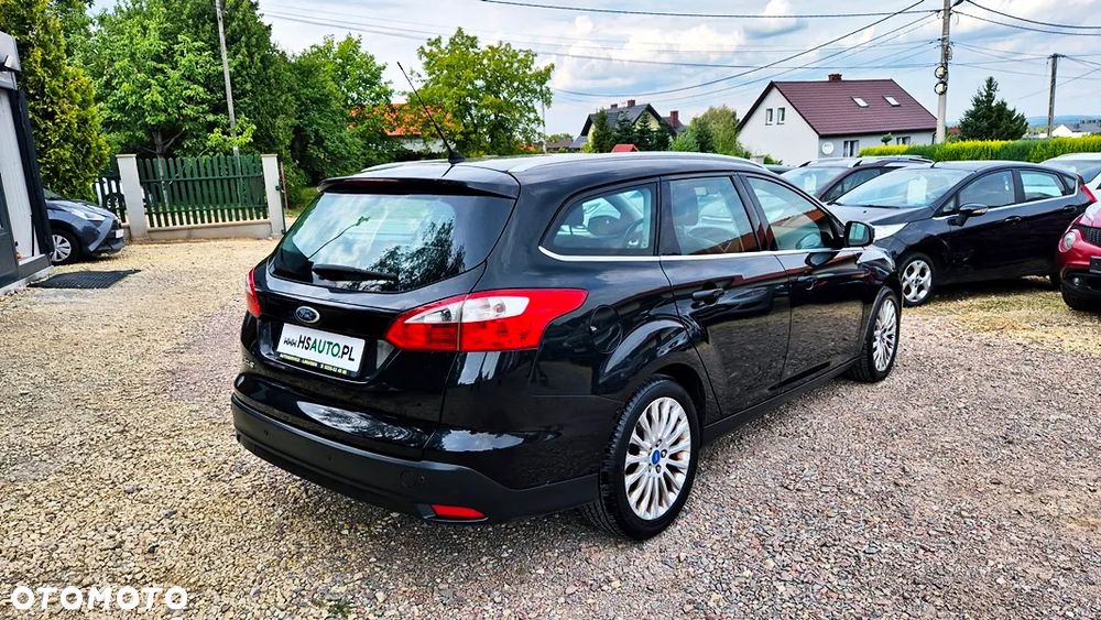 Ford Focus 1.6 Titanium - 12