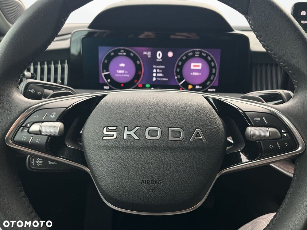 Skoda Superb 2.0 TSI L&K DSG - 18
