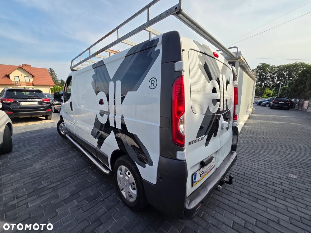 Opel VIVARO - 8
