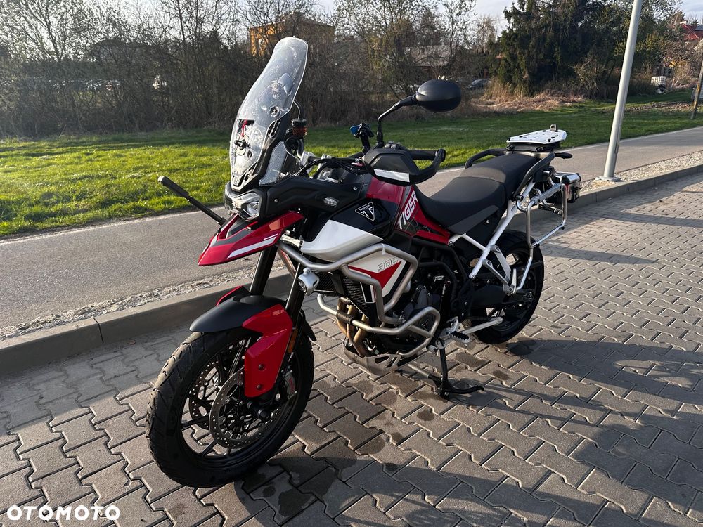 Triumph Tiger - 9