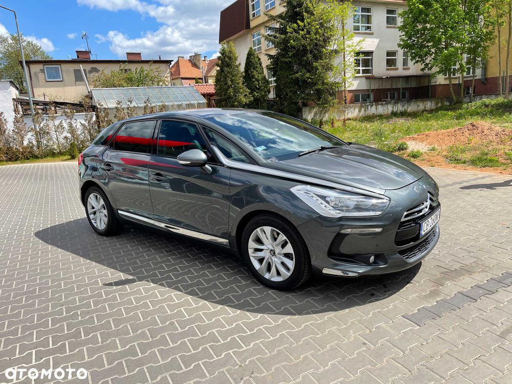 Citroën DS5 - 5