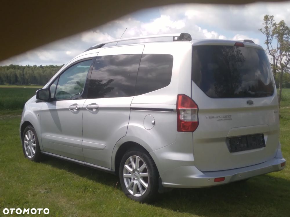 Ford Tourneo Courier - 3