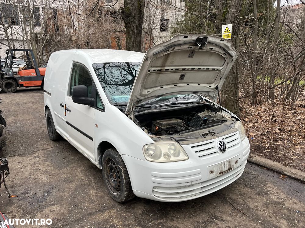 Dezmembrez VW Volkswagen Caddy 2010 alb 1,4 benzina BUD - 12
