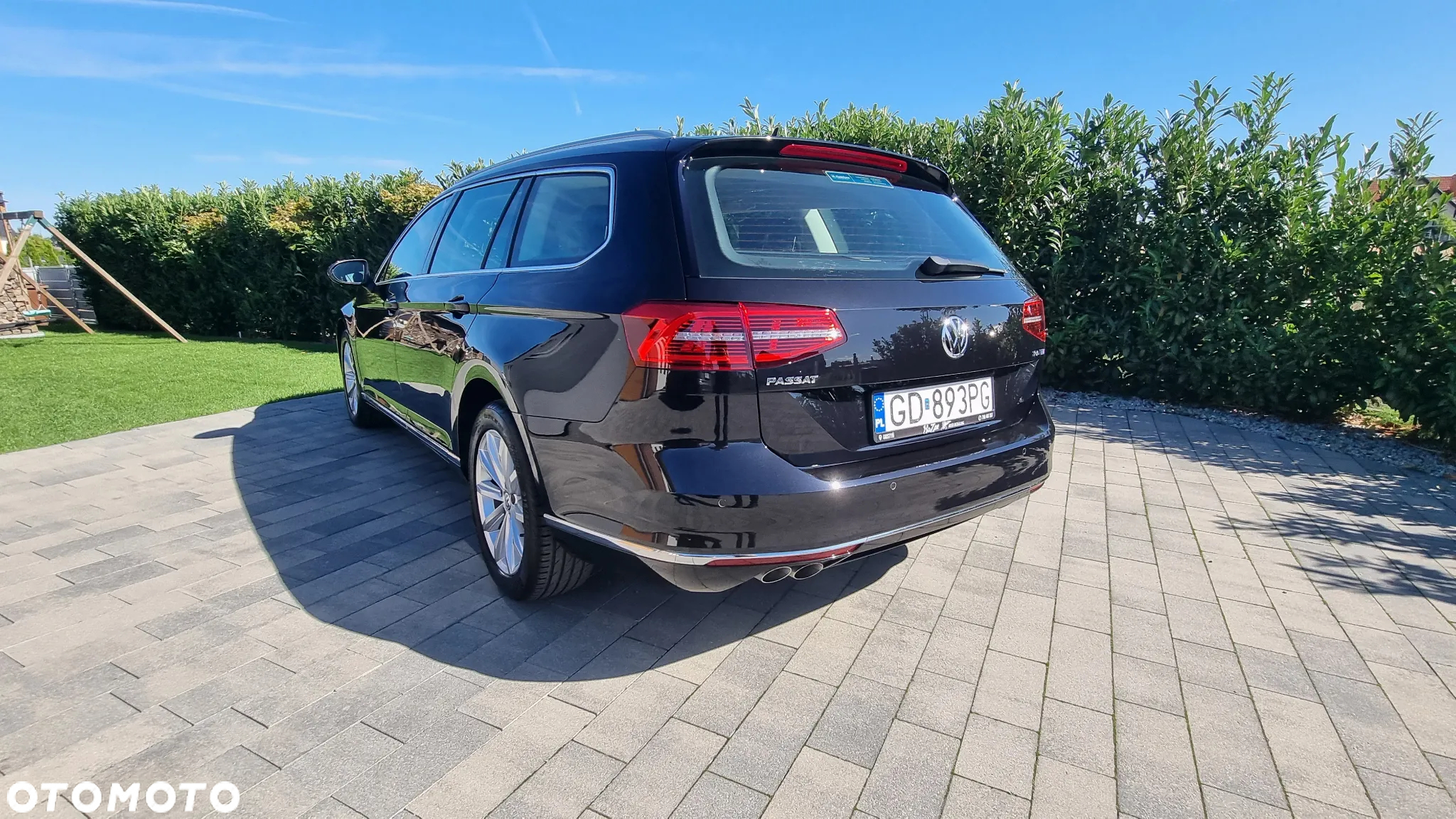 Volkswagen Passat - 8