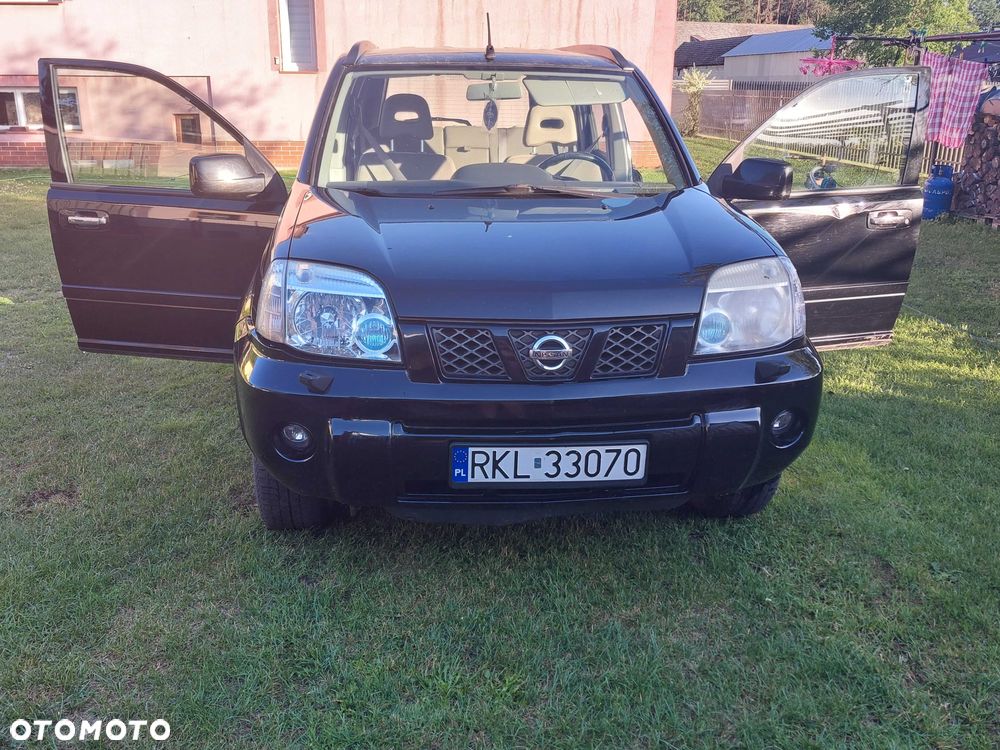 Nissan X-Trail - 5