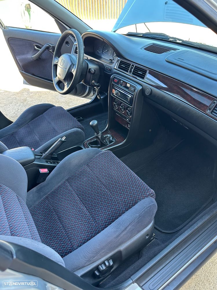 Honda Civic 1.5i LS - 5