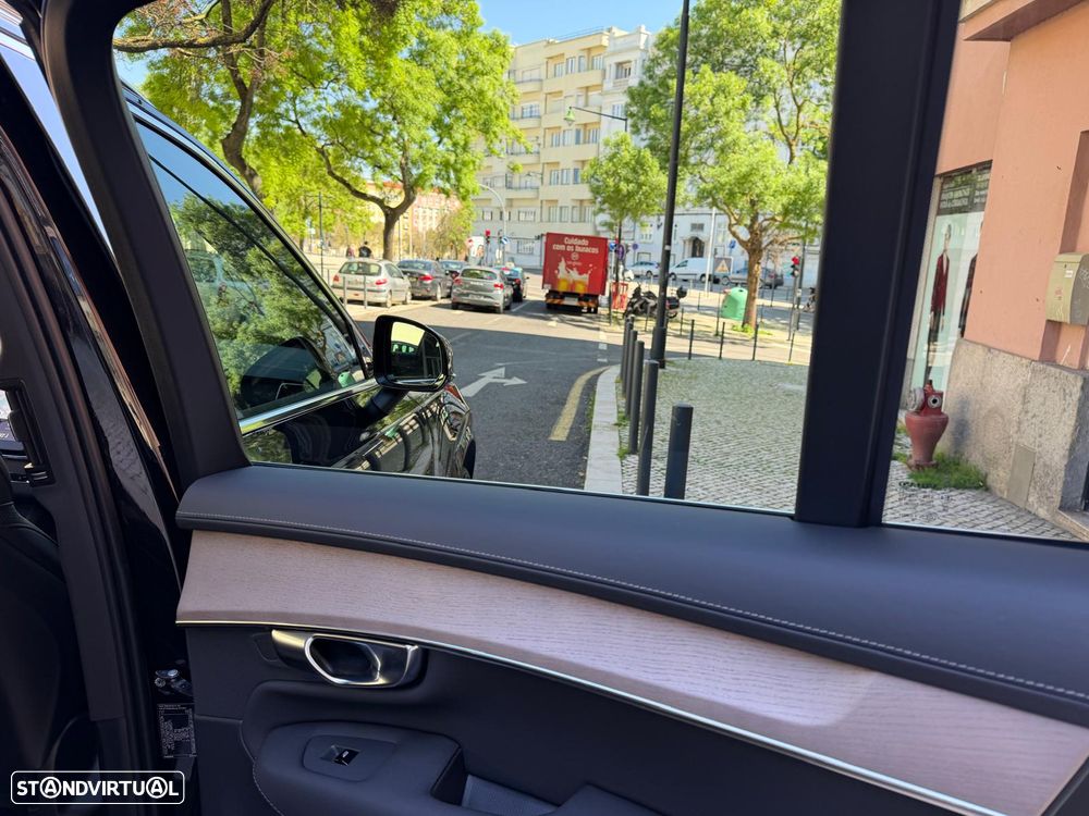 Volvo XC 90 T8 AWD Ultra Black Edition - 30
