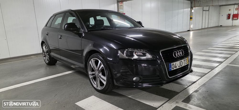 Audi A3 Sportback 2.0 TDi S-line S tronic - 2