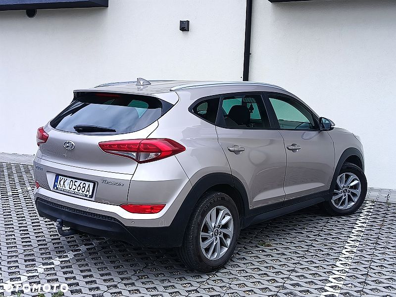 Hyundai Tucson blue 1.6 GDi 2WD Navi - 20
