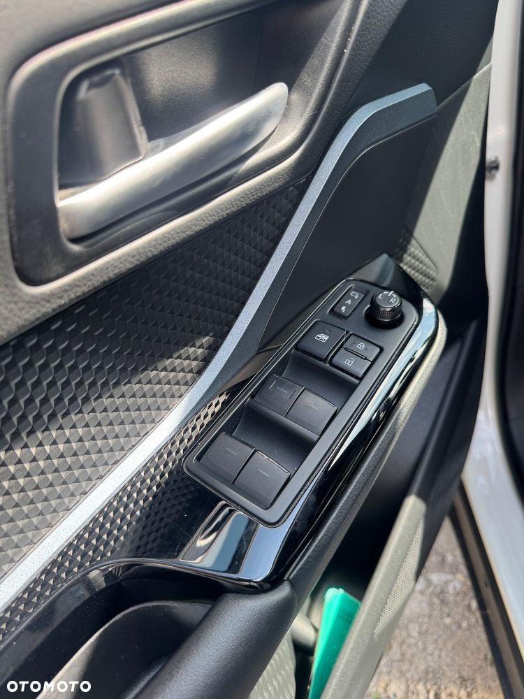 Toyota C-HR 2.0 Hybrid Executive - 13