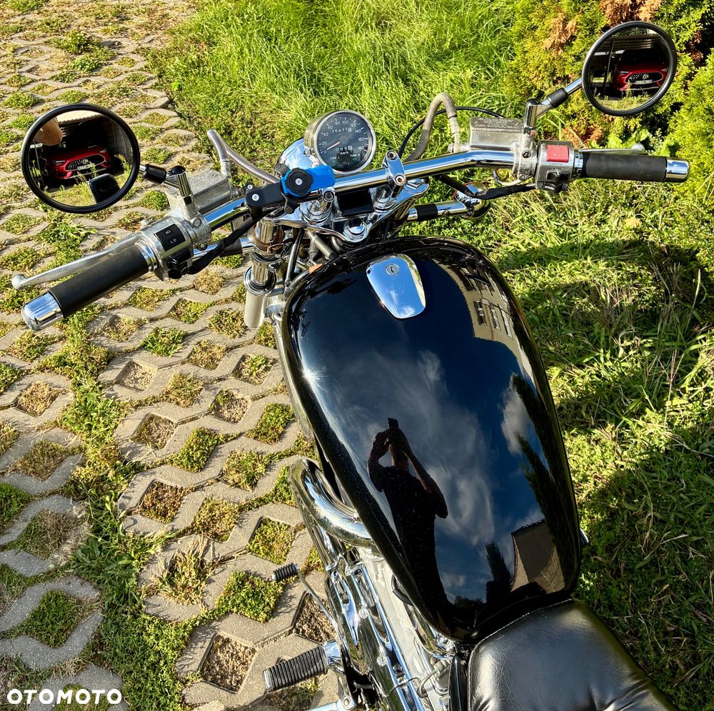 Suzuki Intruder - 5