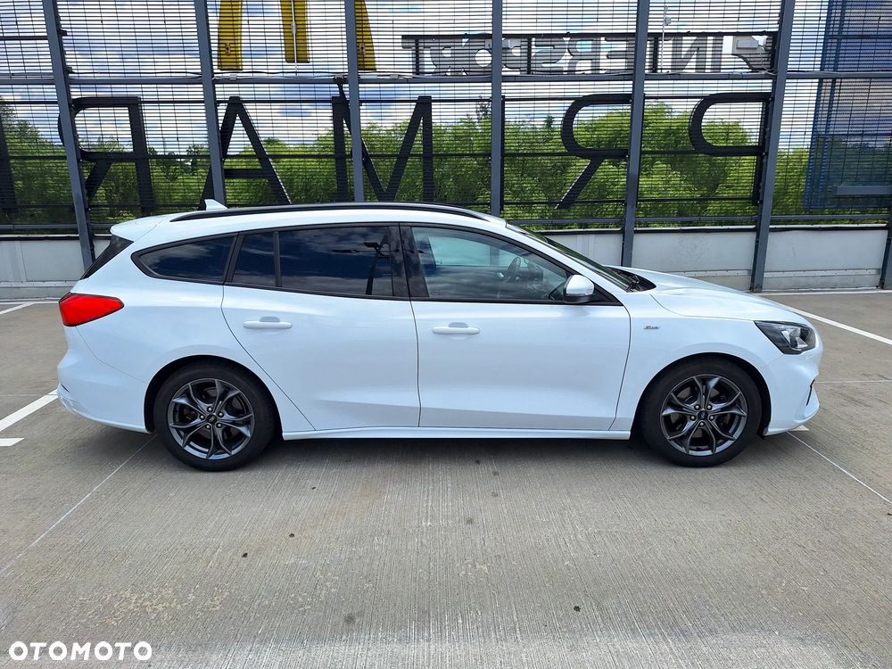 Ford Focus 1.5 EcoBoost ST-Line - 8