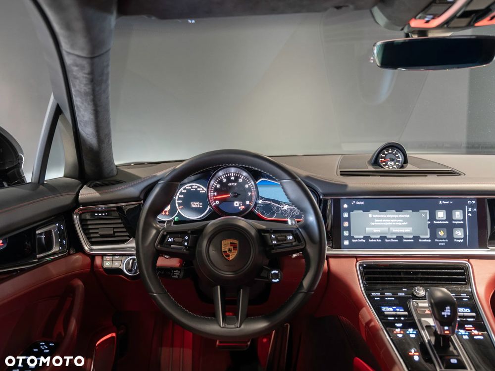 Porsche Panamera GTS - 27