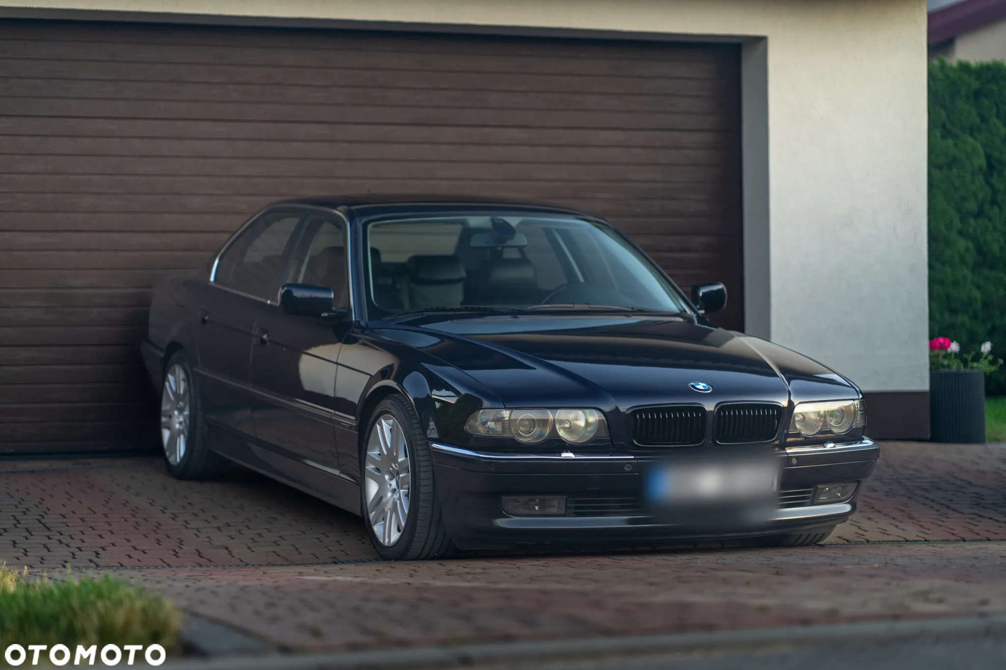 BMW Seria 7 728i L - 17