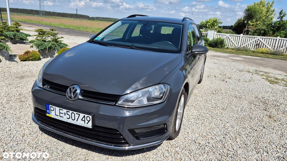 Volkswagen Golf - 8
