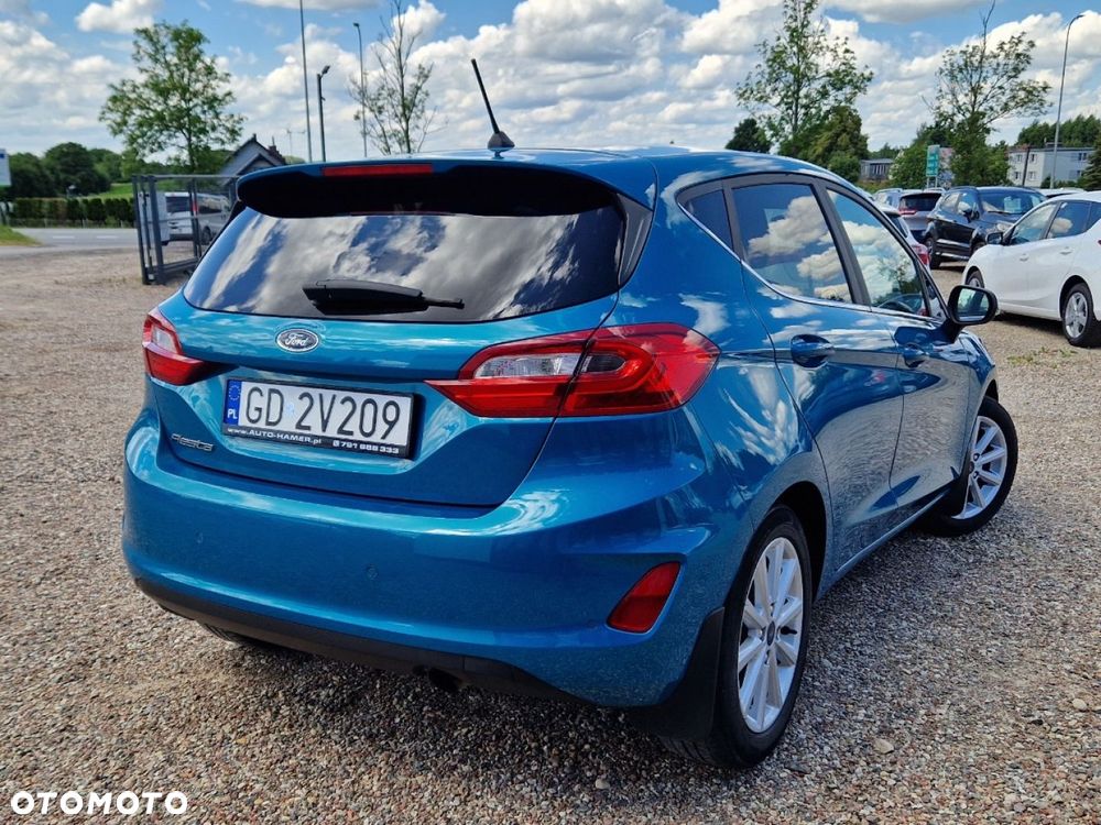 Ford Fiesta - 22