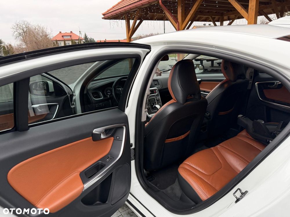 Volvo S60 2.5 T5 - 10