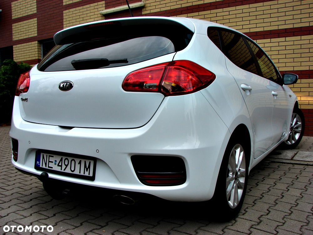Kia Ceed 1.4 CVVT Dream Team Edition - 16