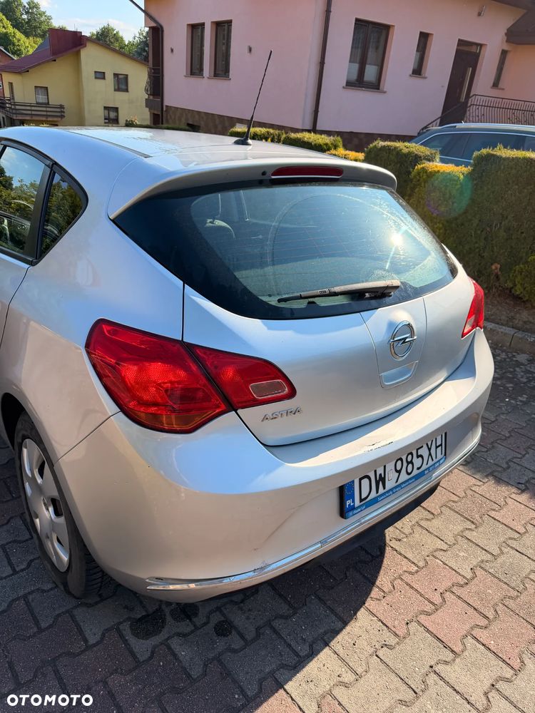 Opel Astra 1.6 CDTI Enjoy - 15