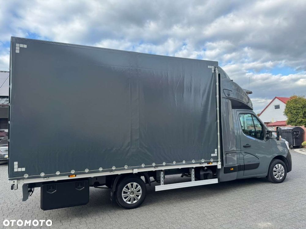 Renault Master 10 europalet Salon Polska - 14