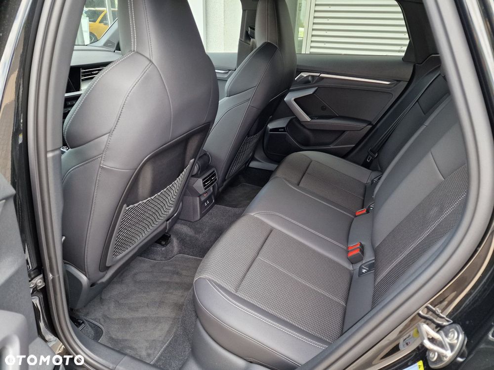 Audi A3 Sportback - 14