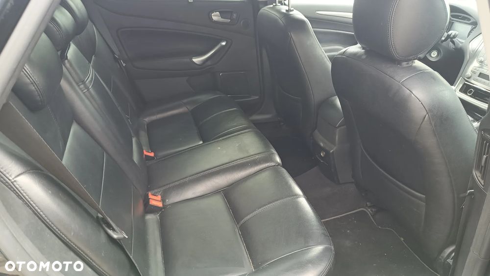 Ford Mondeo 2.0 TDCi Titanium - 6