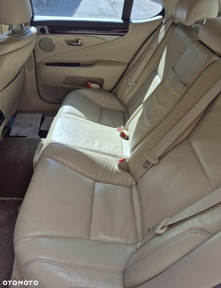 Lexus LS 460 Elite AWD EU6 - 11