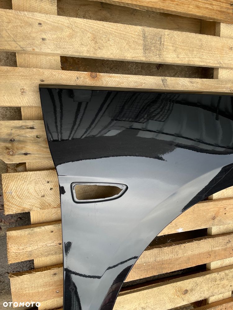 BŁOTNIK PRZÓD PRAWY OPEL ASTRA V K 39011391 CZARNY METALIK - 5