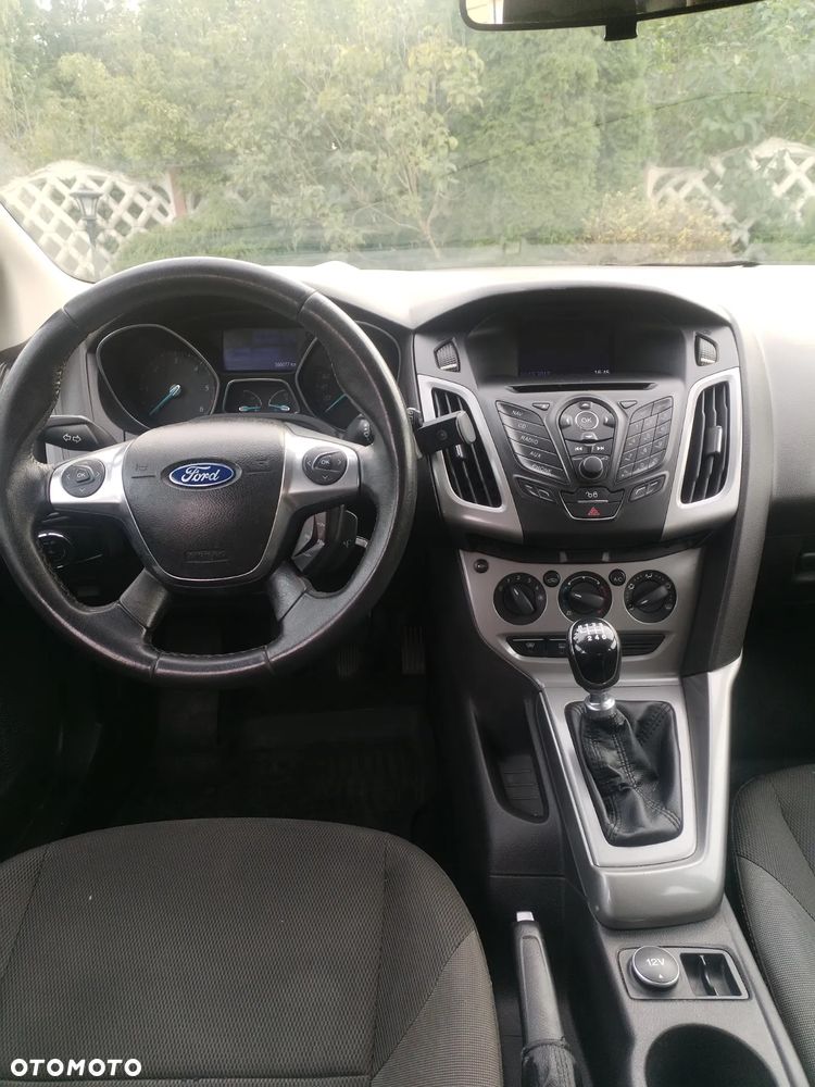 Ford Focus - 10