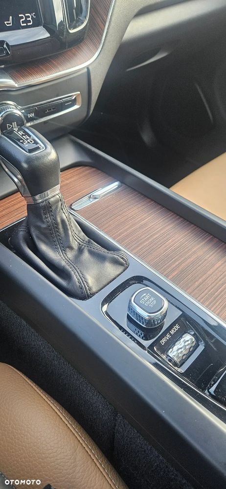 Volvo XC 60 T4 Inscription - 14