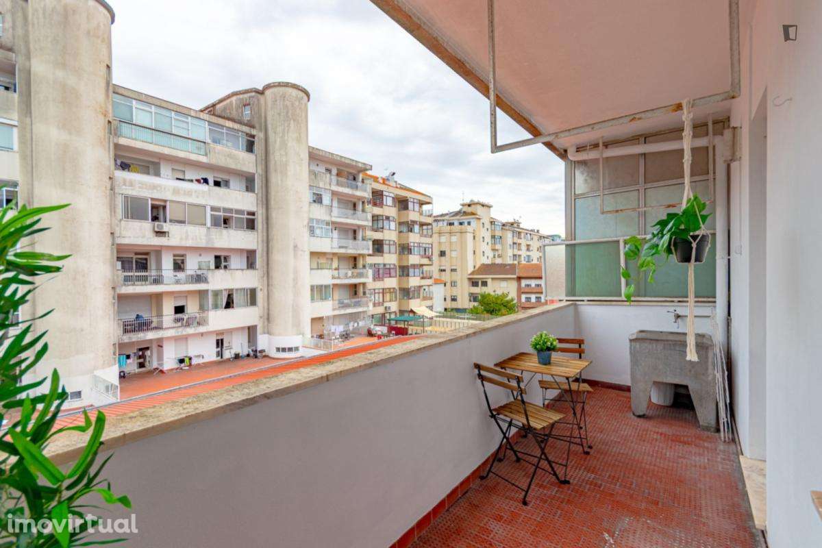 Quarto - localizado em Ramalde Porto - Grande imagem: 5/24