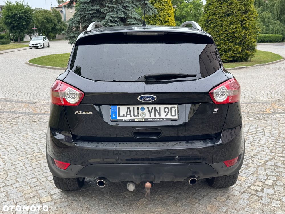 Ford Kuga S 2.0 TDCi 4x4 Plus Editionsmodell - 10