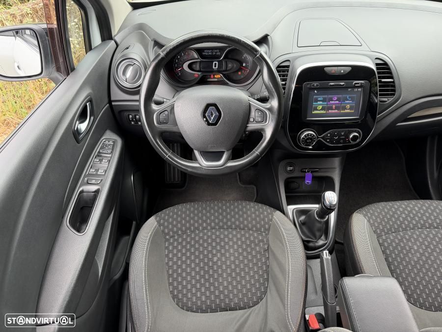 Renault Captur 0.9 TCE Exclusive - 21
