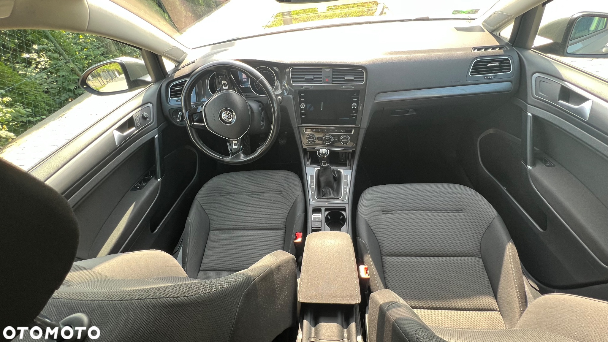 Volkswagen Golf VII 1.5 TSI BMT Comfortline - 18