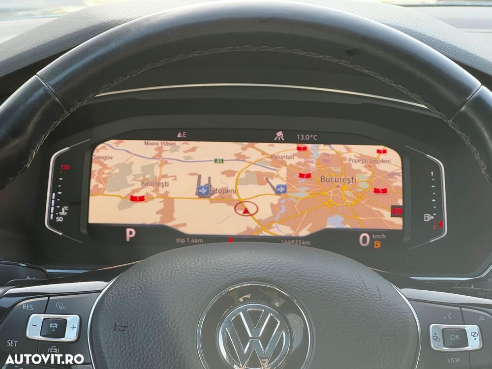 Volkswagen Tiguan - 31