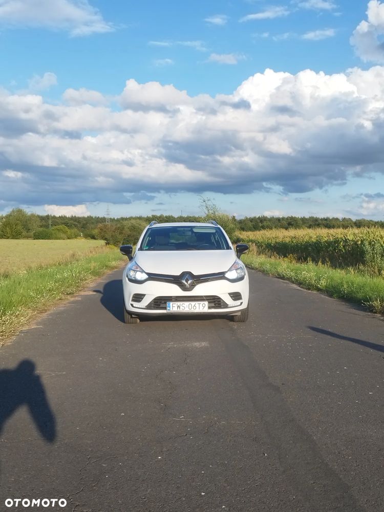 Renault Clio - 14