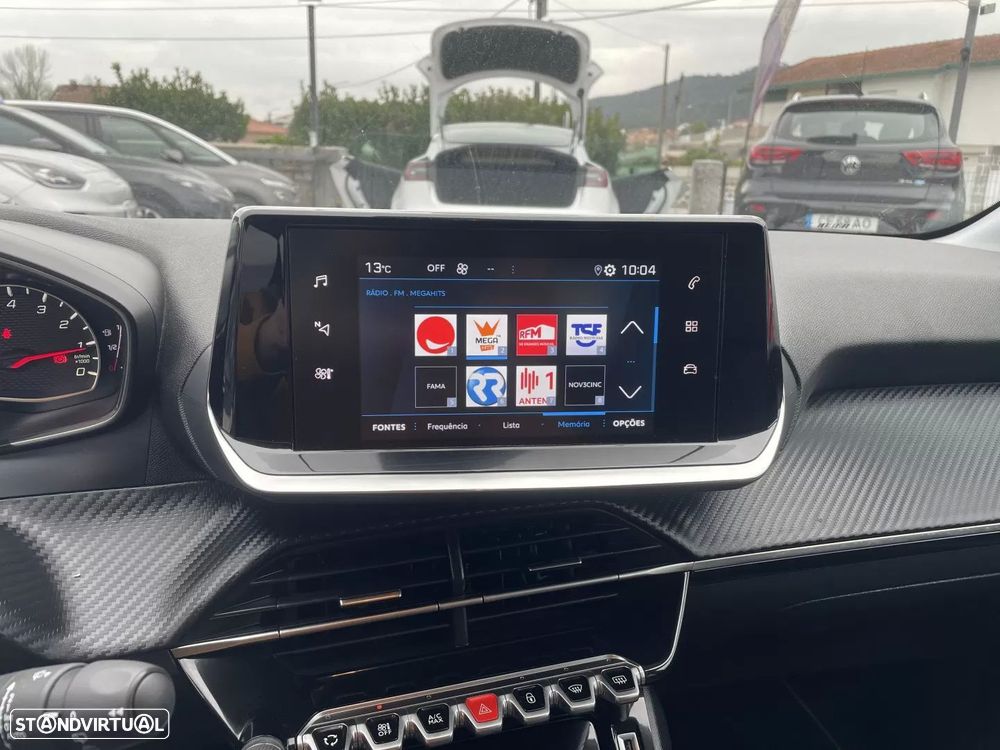 Peugeot 208 1.2 PureTech Allure - 23