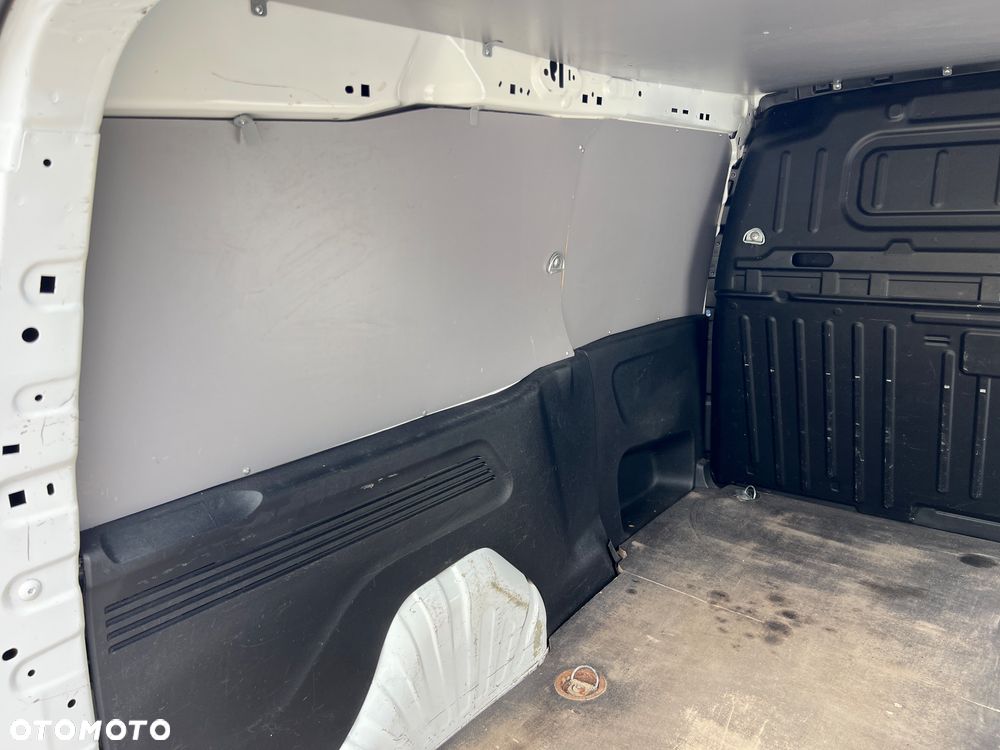 Opel Combo XL MAXI 1.6 CDTI 100KM - 26