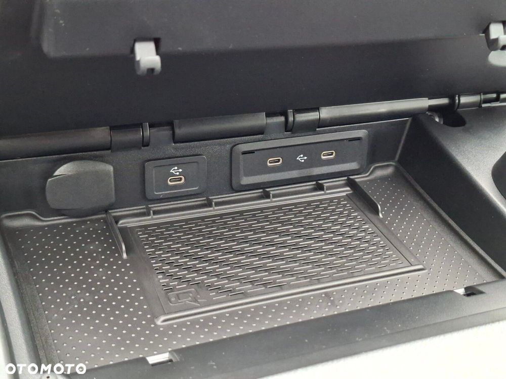 Mercedes-Benz Sprinter - 16
