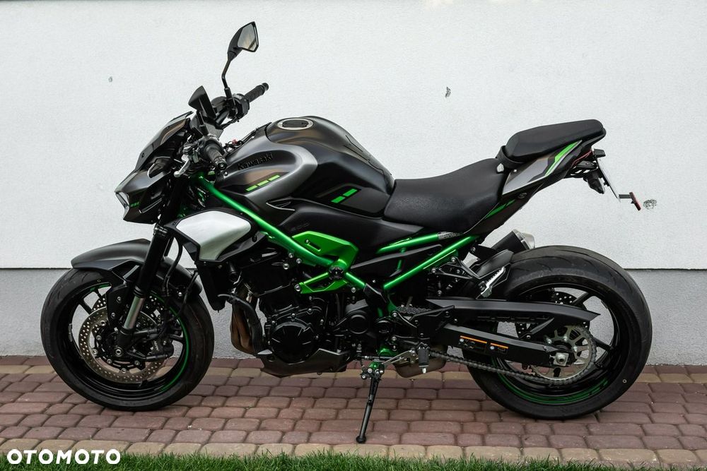 Kawasaki Z - 10