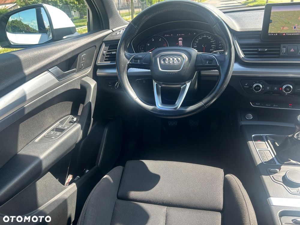 Audi Q5 40 TDI quattro sport - 22