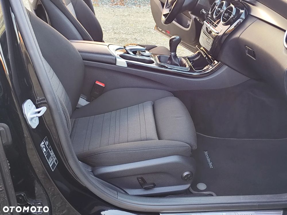 Mercedes-Benz Klasa C - 28