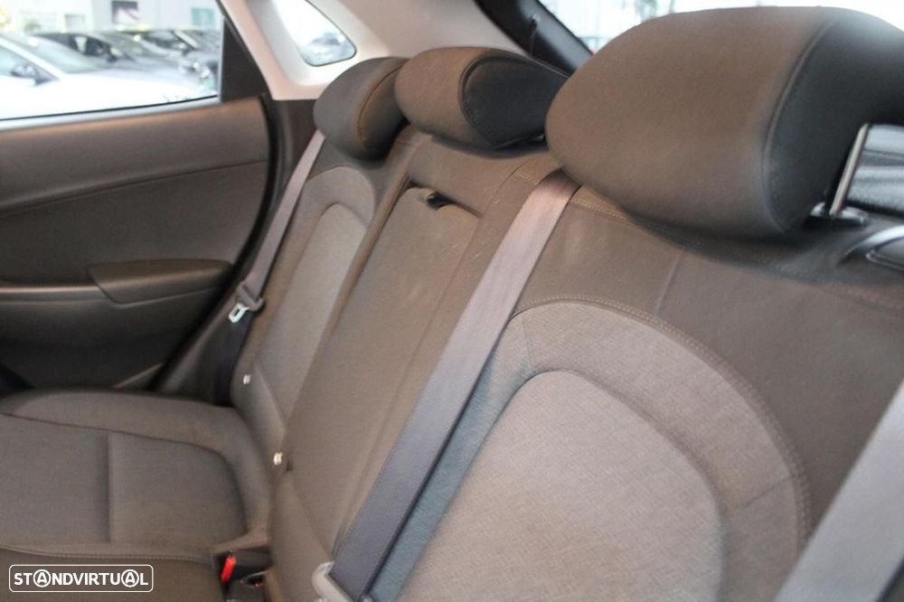 Hyundai Kauai 39 kWh Premium - 13