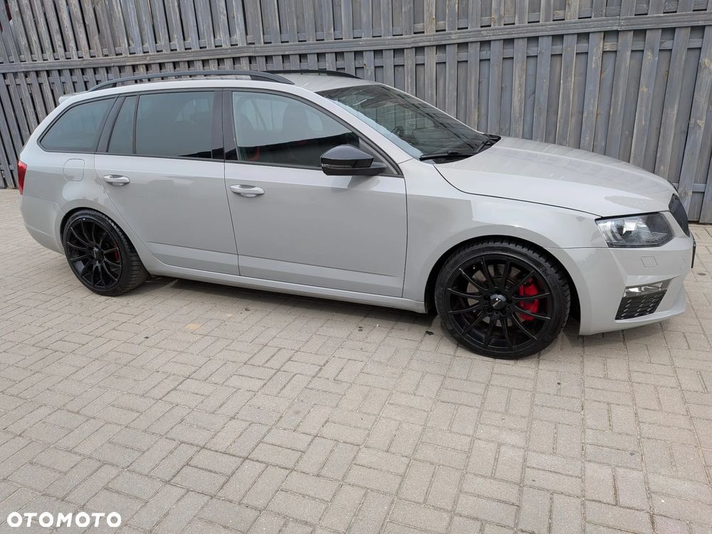 Skoda Octavia 2.0 TSI RS - 5