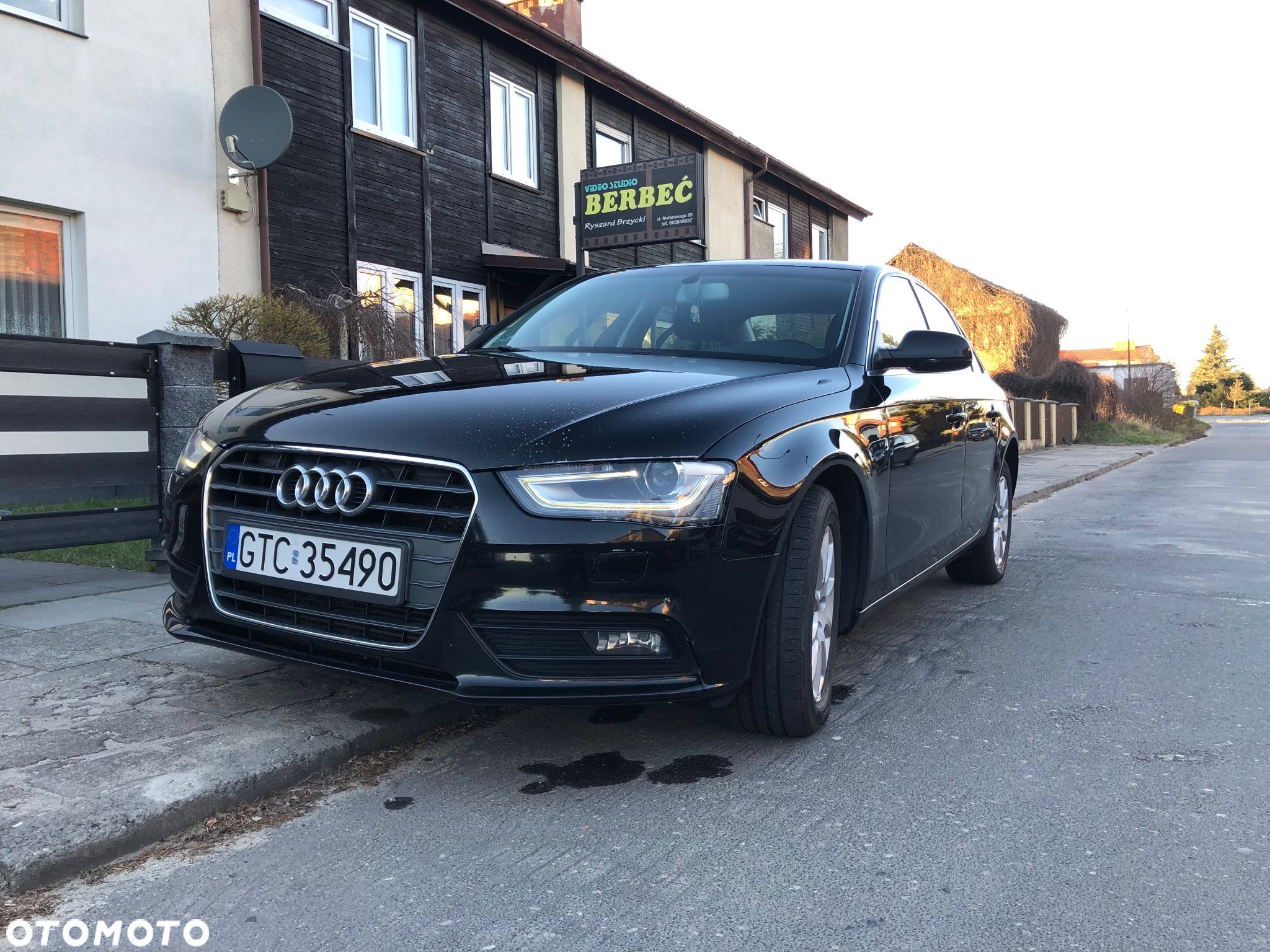 Audi A4 - 1